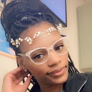 Meet your Posher, Carlene